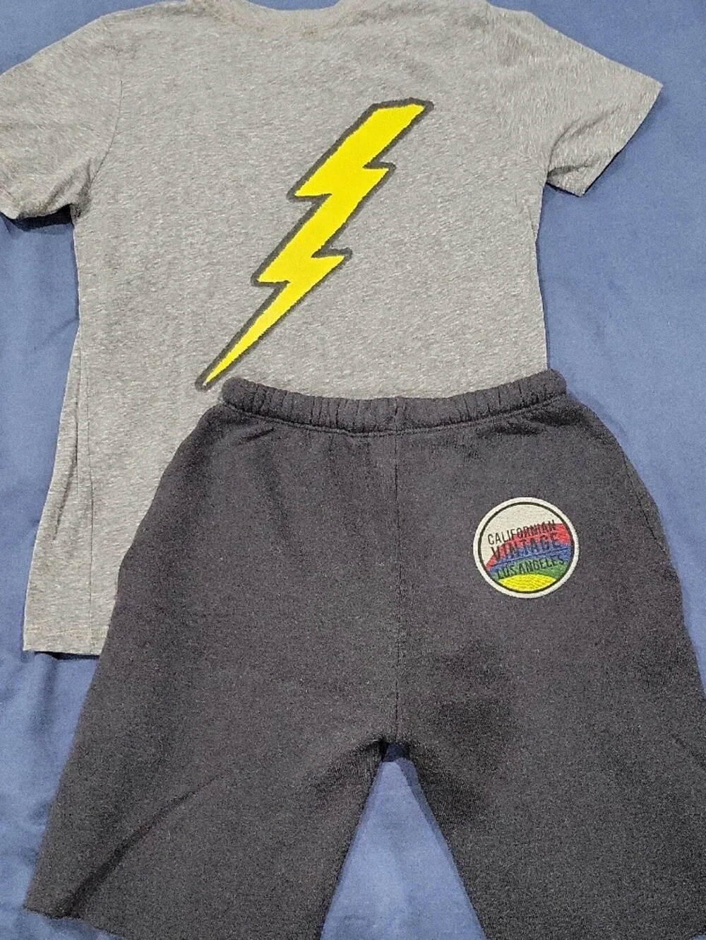 California Vintave Kids Gray T-Shirt & Black Shorts Set with Yellow Lightning